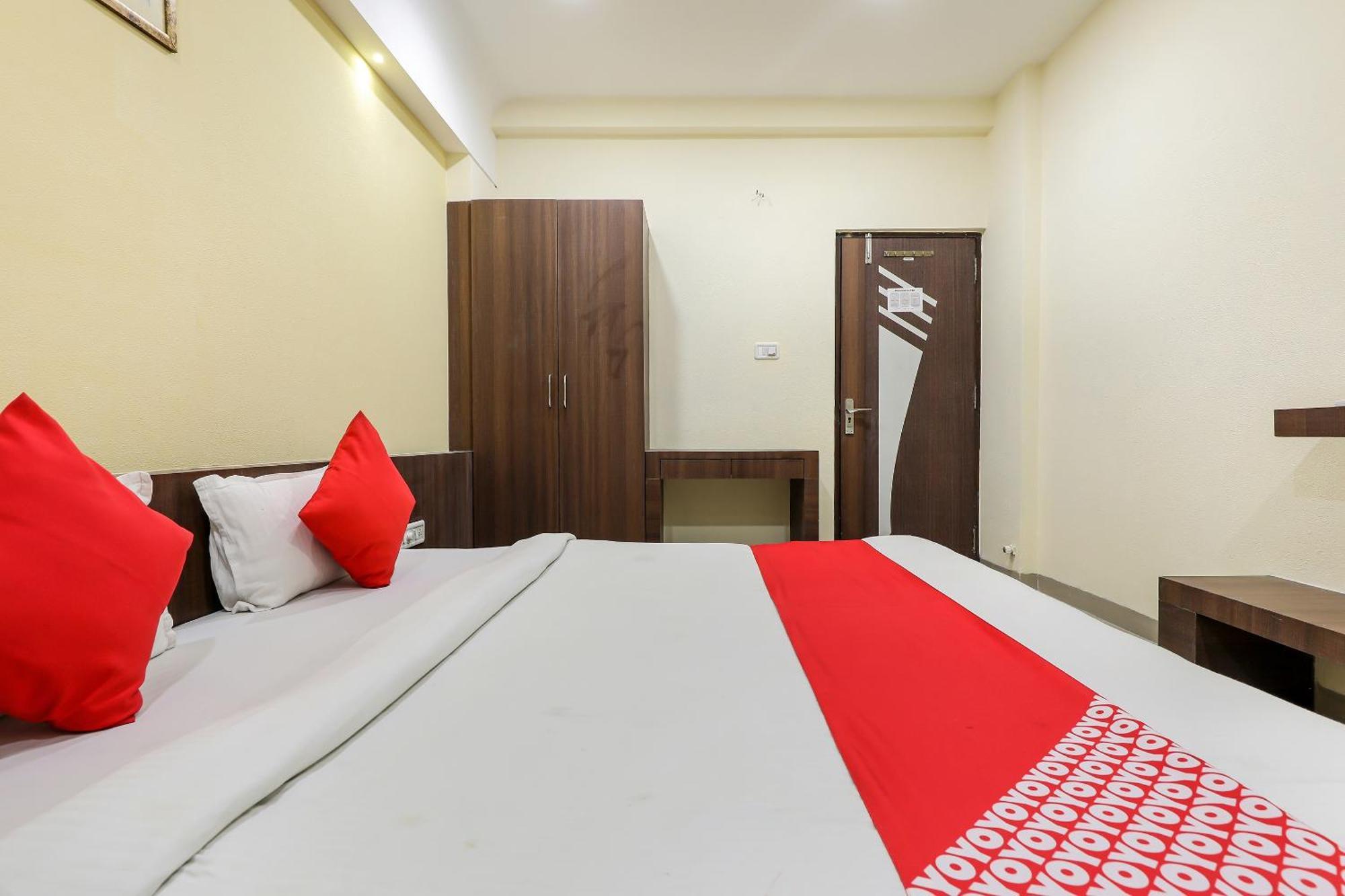 Oyo Hotel Relax Indore Extérieur photo